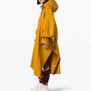 LULULEMON X ROKSANDA FACE FORWARD CAPE M L IN GOLD
